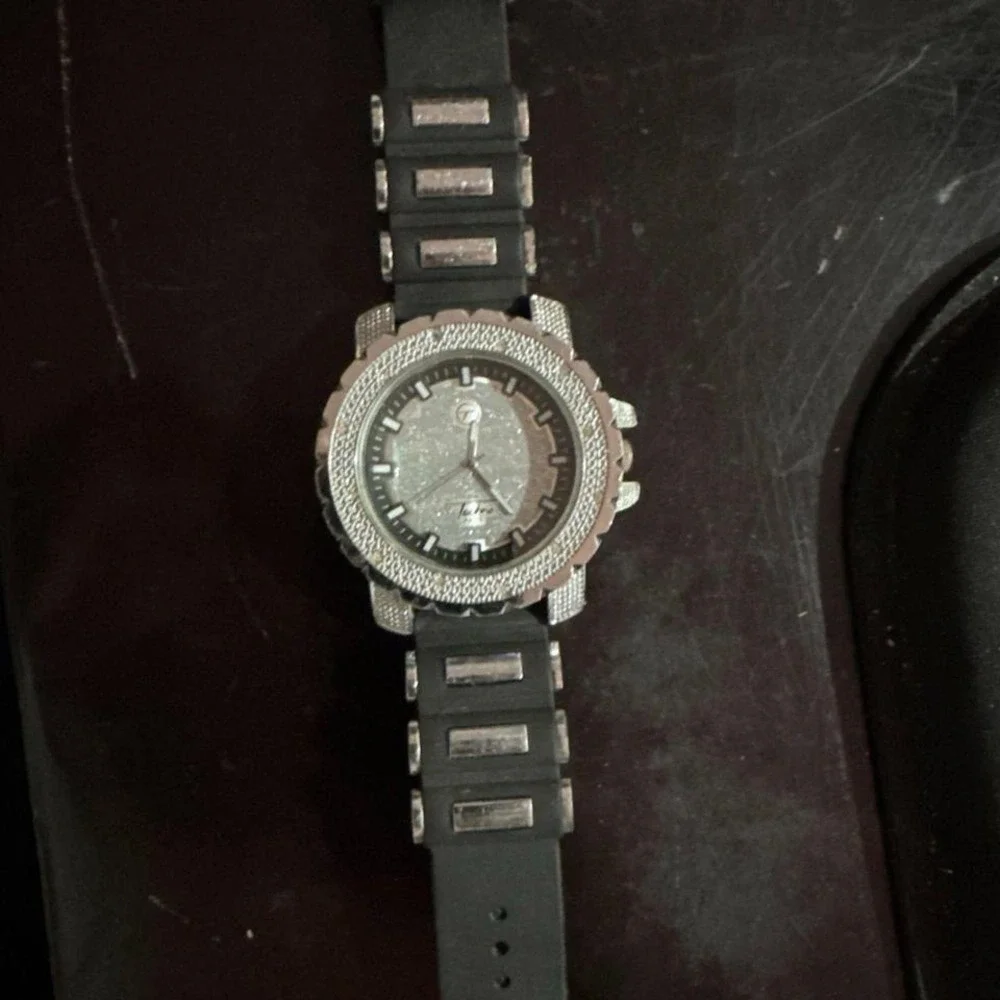 Techno Pave Mens Silver Tone Iced Bezel Quartz Watch Black Silicone Strap 7288